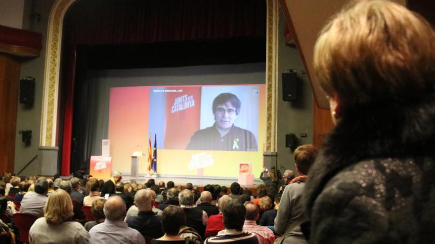 Puigdemont crida a votar amb sentit d&#039;Estat i diu que cada vot per JxCat l&#039;apropa a tornar a Catalunya