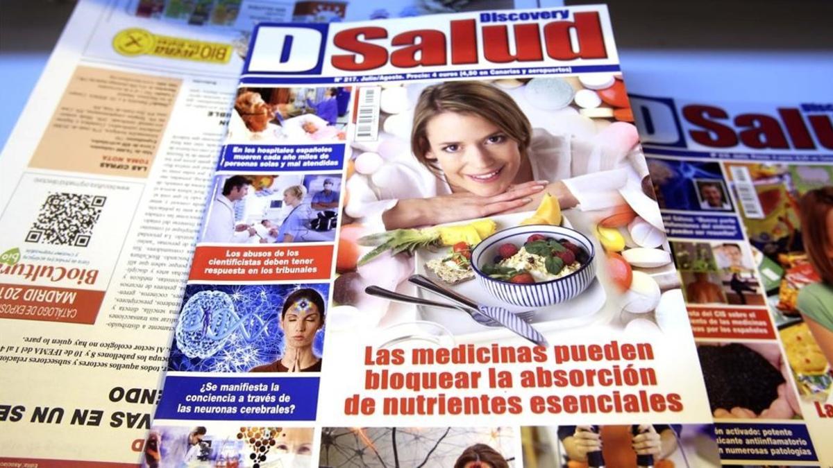 Ejemplar de la revista 'DSalud', donde los defensores de las pseudoterapias lanzan sus teorías conspiranoicas.
