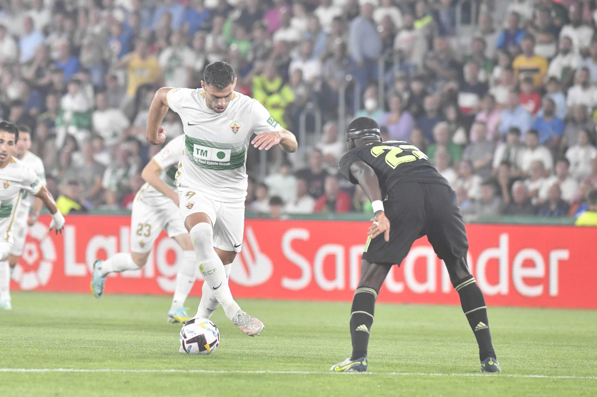 ¿Estuviste en el Martínez Valero? Aquí las mejores imágenes del Elche - Real Madrid