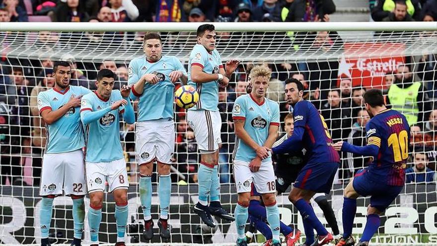 El Celta atasca a un Barça que continúa líder