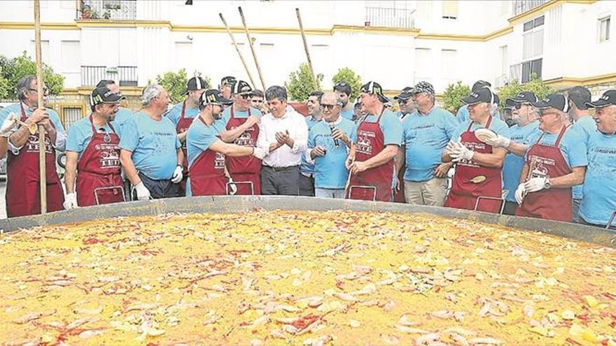 La Centuria Romana munda celebra el día de los santos con su Paella Gigante