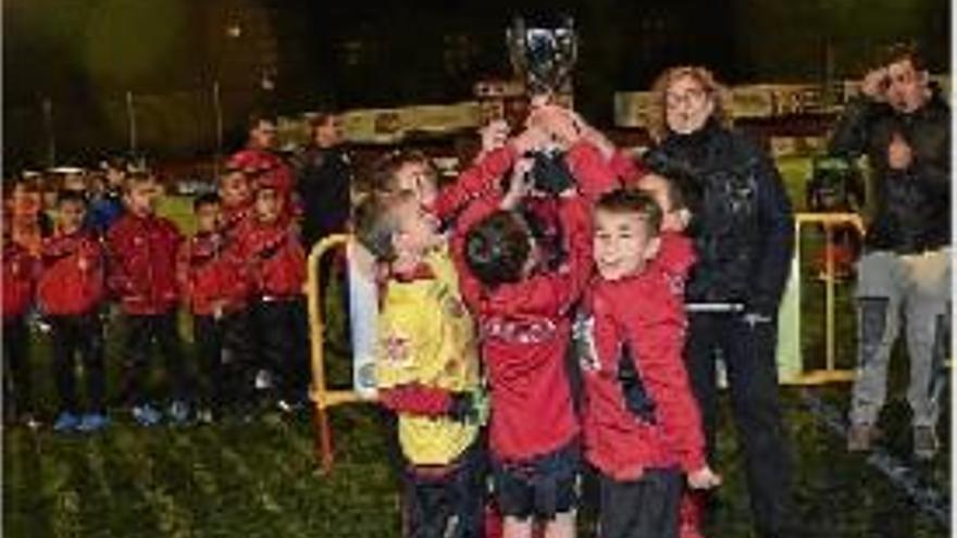 El Santboià es va adjudicar el torneig prebenjamí del CE Manresa