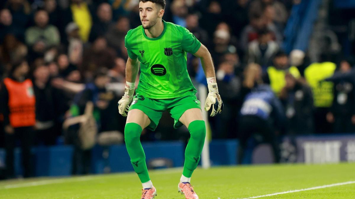 Joan García durant un partit amb el Barça