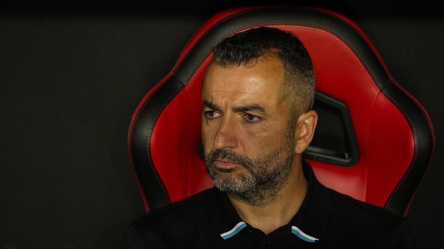 Descenso matemático de la UD Las Palmas y Martínez, la primera víctima del descalabro