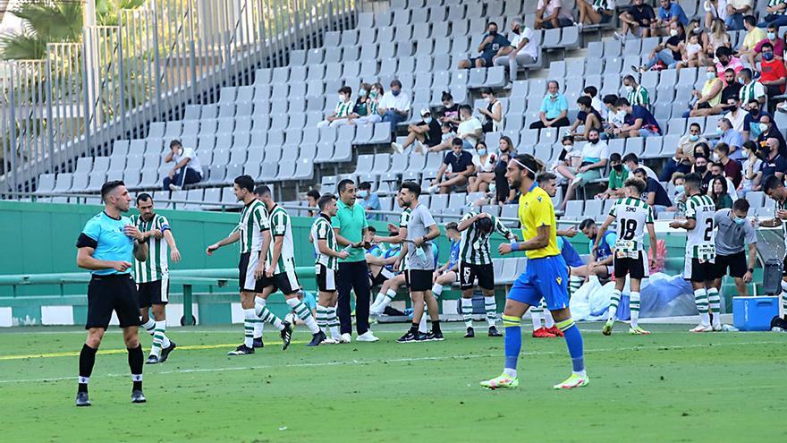 Las imágenes del Córdoba CF-Cádiz B