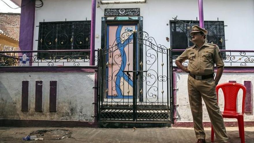 El Ejército indio examina a sus candidatos en calzoncillos