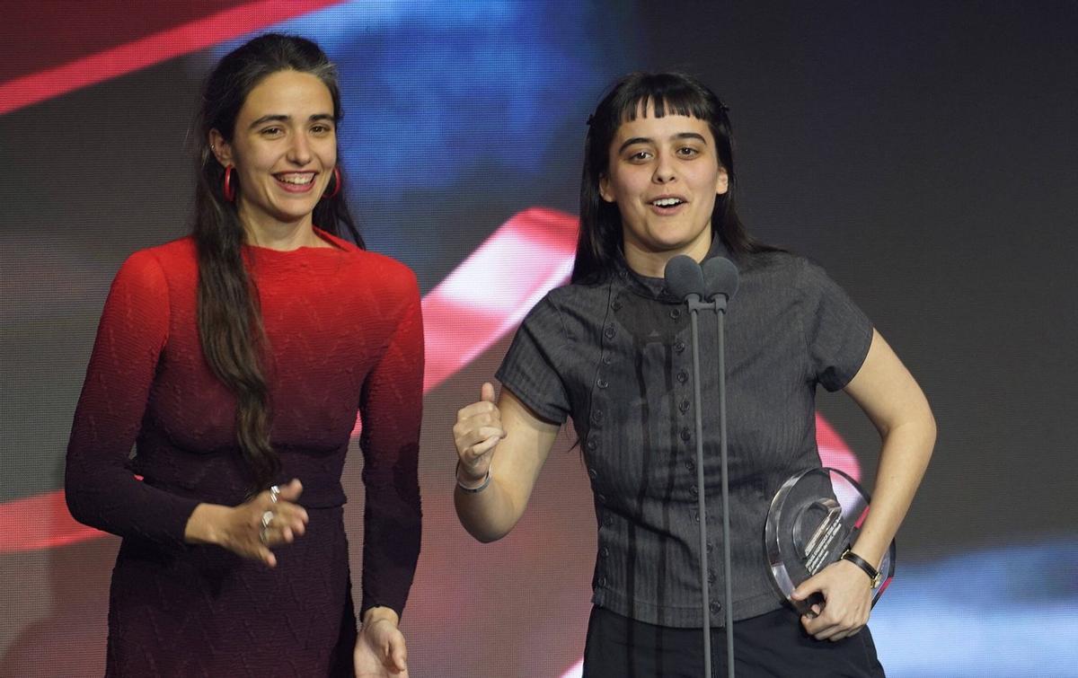 Alosa, Ginestà i Oques Grasses triomfen als Enderrock