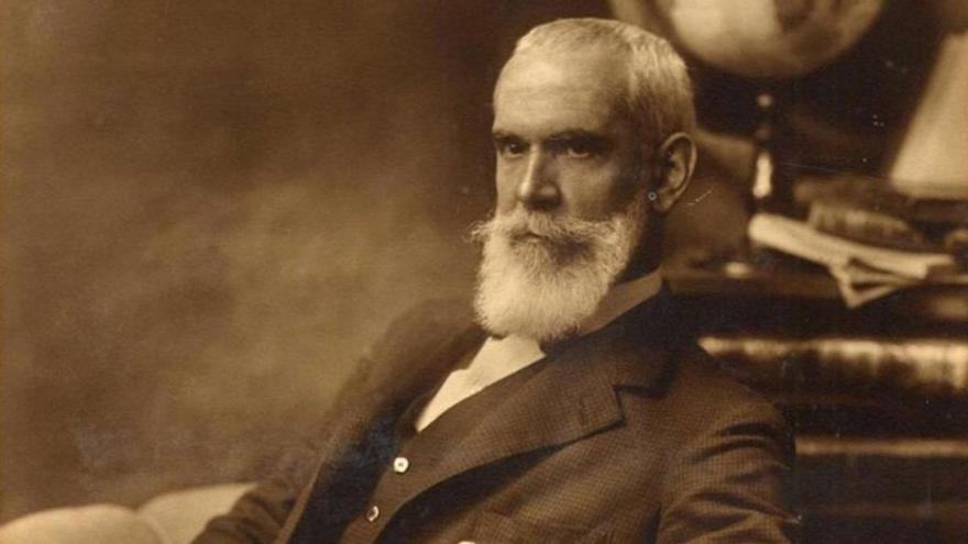 La Caja de las Letras recibe'l legáu in memoriam del historiador y xurista Rafael Altamira, miembru destacáu del Grupu d'Uviéu