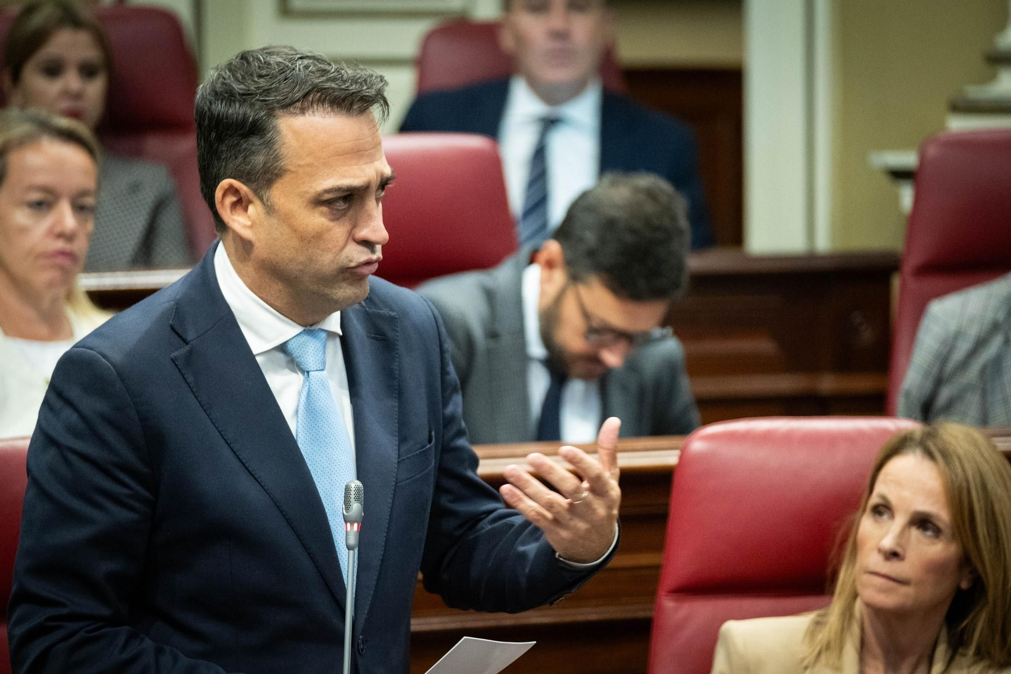 Pleno del Parlamento de Canarias