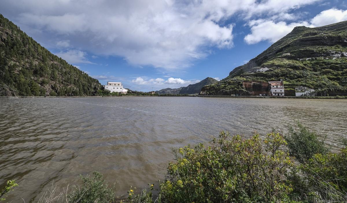 Recorrido presas de Gran Canaria temporal Therese. Presa de Las Hoyas Recorrido presas de Gran Canaria temporal Therese. Presa de Las Hoyas