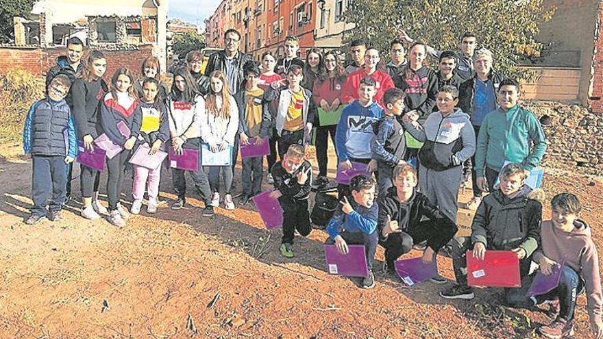 Estudiantes de la Vall dan impulso a la recuperación del río Belcaire