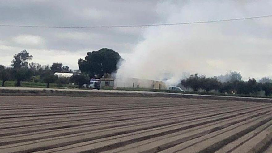 Incendio en una casa de campo en Villanueva de la Serena