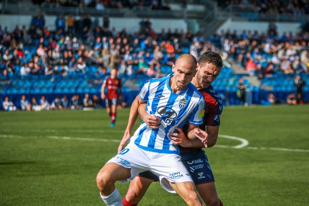 El Atlético Baleares consolida el liderato con remontada ante el Pontevedra