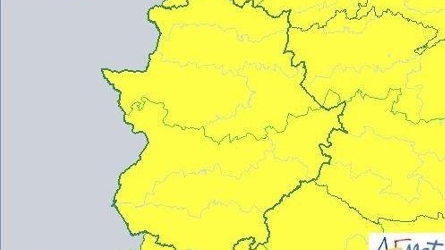 Aemet activa avisos por tormentas en toda Extremadura el lunes