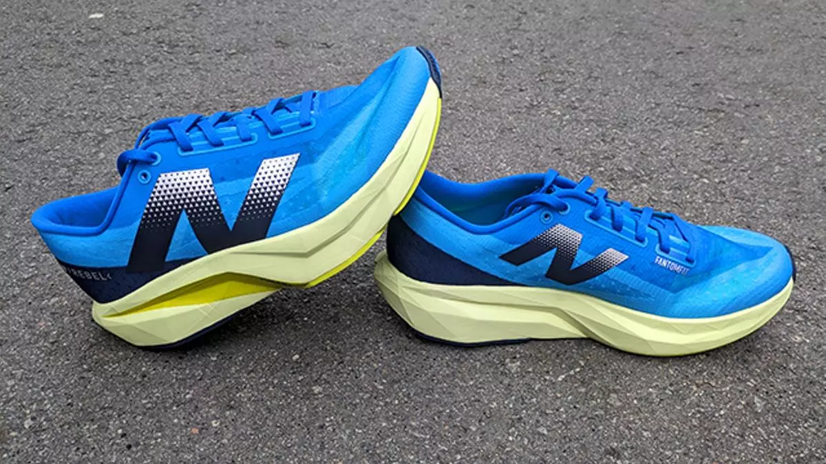 Comparativa New Balance Rebel v4 vs Elite v4