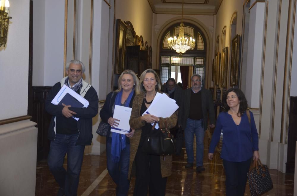 Pleno en el Ayuntamiento de A Coruña (12/12/16)