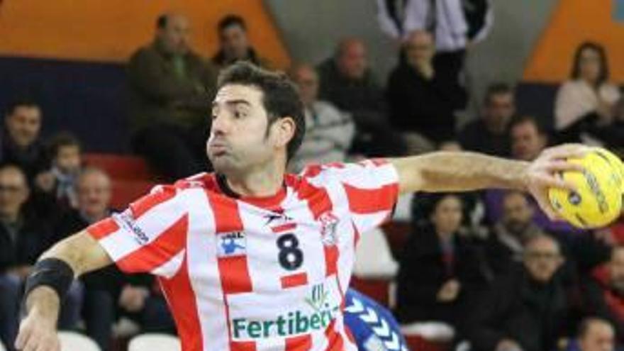 Plaza tira del Fertiberia en su puesta a punto hasta el regreso de la liga Asobal