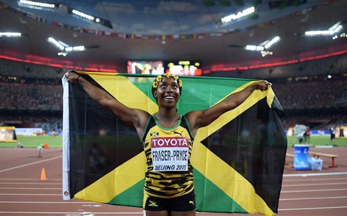 La jamaicana logró un hito histórico en el Mundial de Pekín