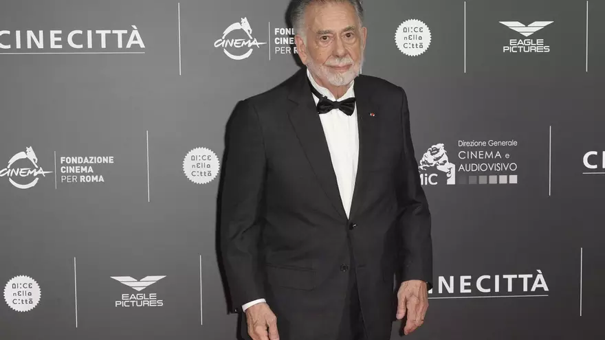 El director de 'El Padrino', el cineasta Francis Ford Coppola, hospitalizado en Roma