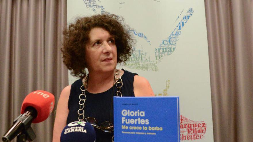 La archivera Paloma Porpetta, presidenta de la Fundación Gloria Fuertes.