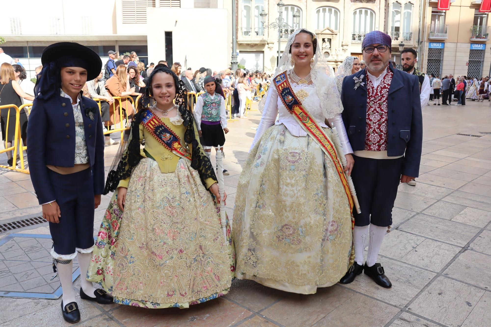 Las comisiones de falla en la Procesión de la Virgen (2/5)