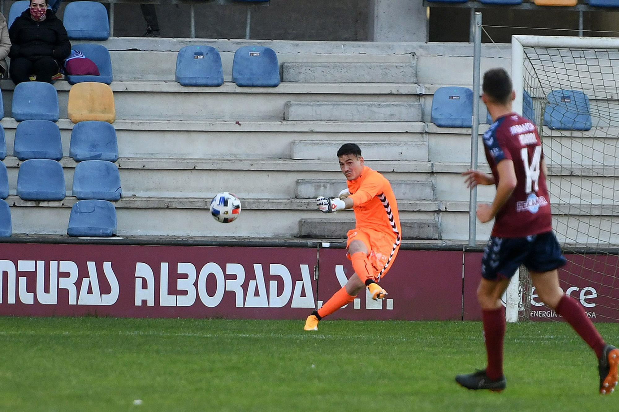 El Pontevedra toma aire