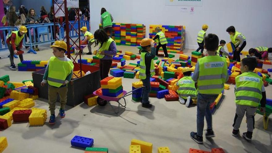 Iberocio ofrece un centenar de actividades en Ifeba desde hoy