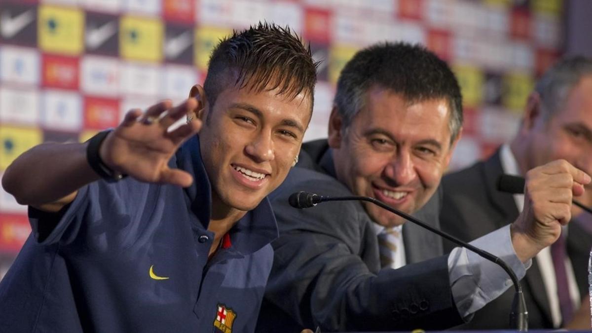 Josep Maria Bartomeu, el día de la presentación de Neymar.