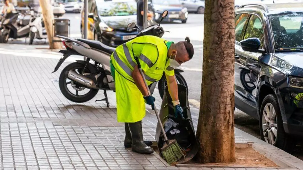 Refuerzo a la protección del personal de limpieza ante las altas temperaturas