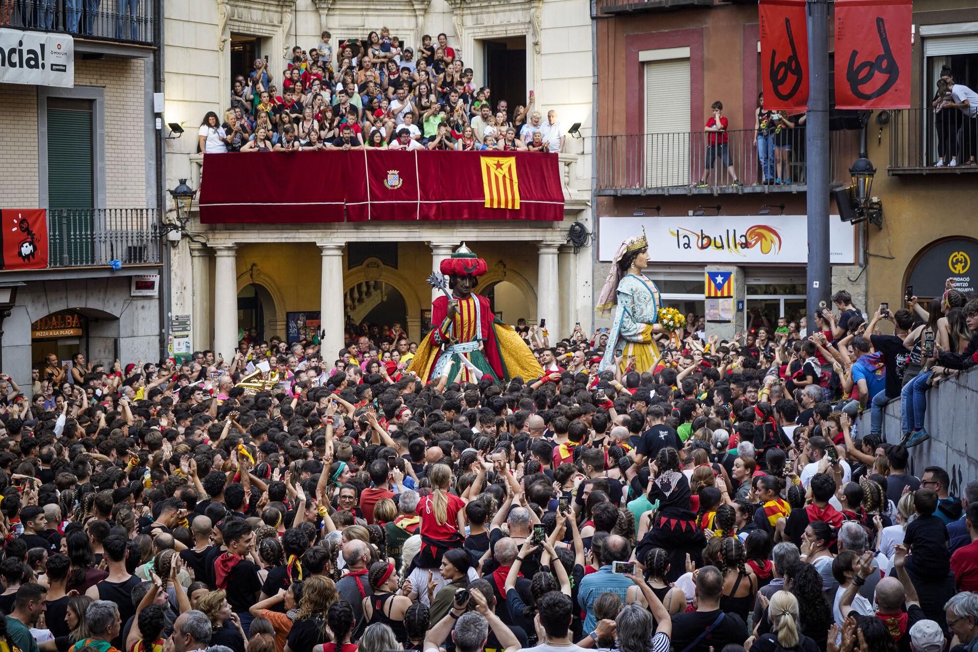 Així s'ha viscut el passacarrers de Patum de dissabte