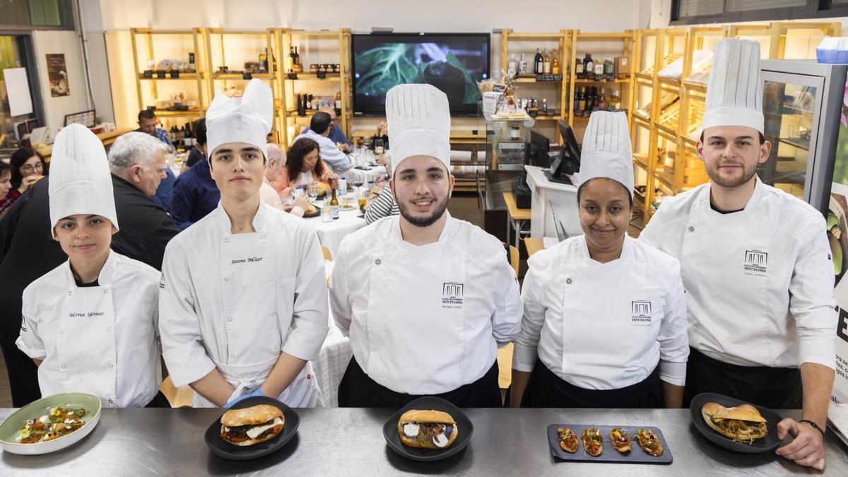 L'alumnat del CIPFP Ciutat de l'Aprenent reinventa l'esmorzar valencià