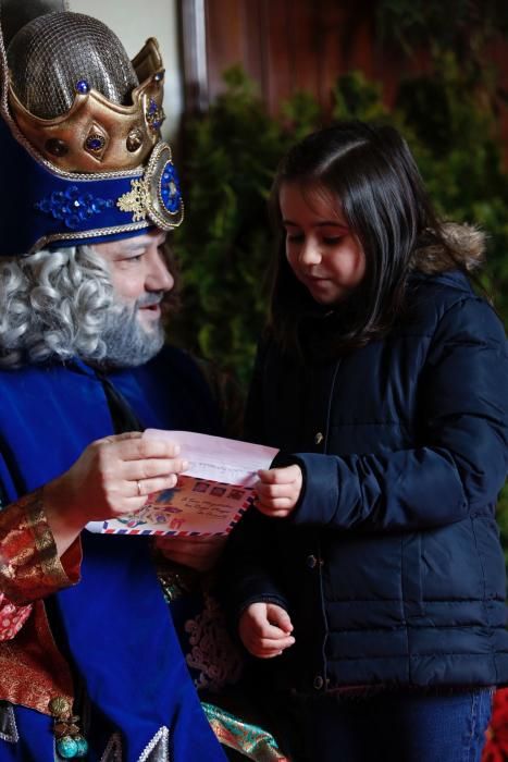 Recepción a los Reyes Magos en el Teatro Campoamor