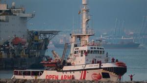 zentauroepp46371304 the ship of spanish ngo proactiva open arms arrives in the s181228092144