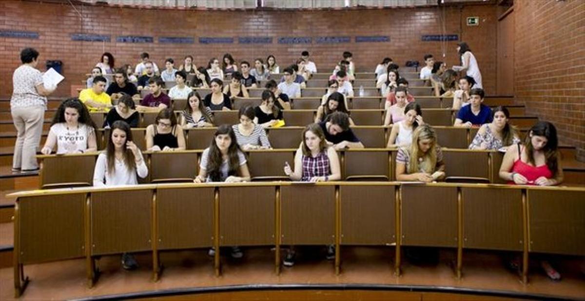 Pruebas de selectividad, en la Facultad de Biología de la UE, el pasado junio.