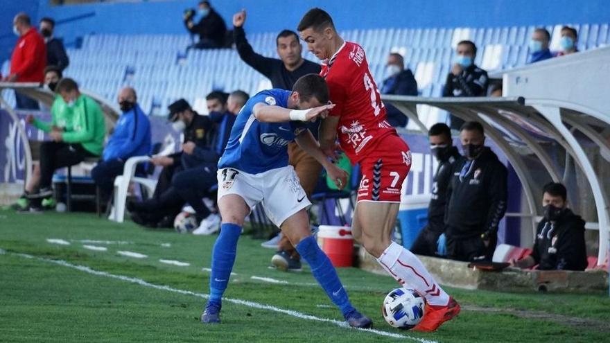 El Córdoba, quinto, superado por el Sevilla Atlético y lejos de los tres primeros