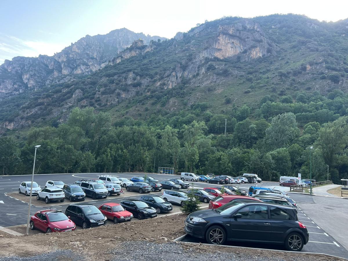 Vista del aparcamiento.