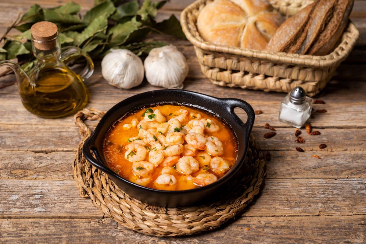 Las gambas al ajillo son un imprescindible de la cocina española