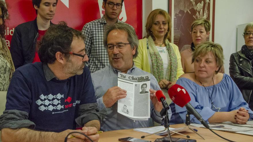 IU edita 36.000 ejemplares de su periódico como &quot;principal material de campaña&quot;