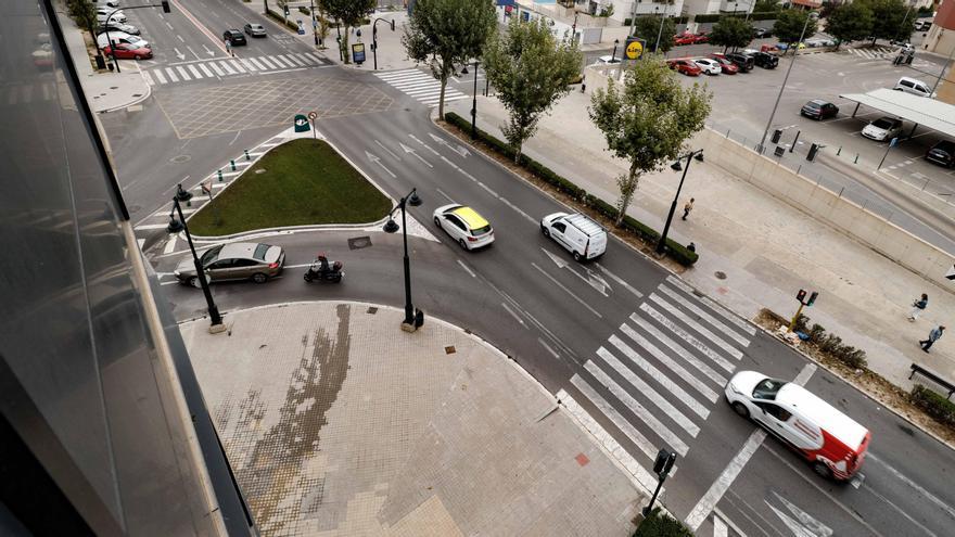 Una vía convertida en autopista urbana en Alcoy