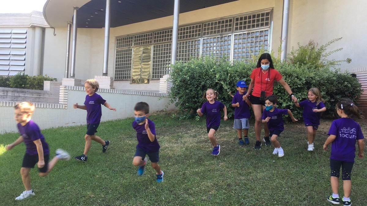 El campus ayuda en la conciliación familiar a familias que cuentan con hijos con TEA.