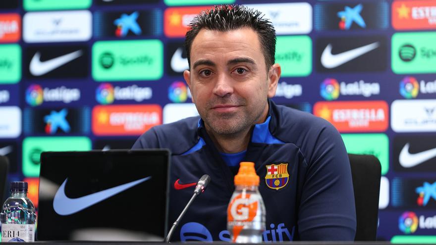 Xavi: "Araujo es un defensa de talla mundial, uno de los mejores del mundo"