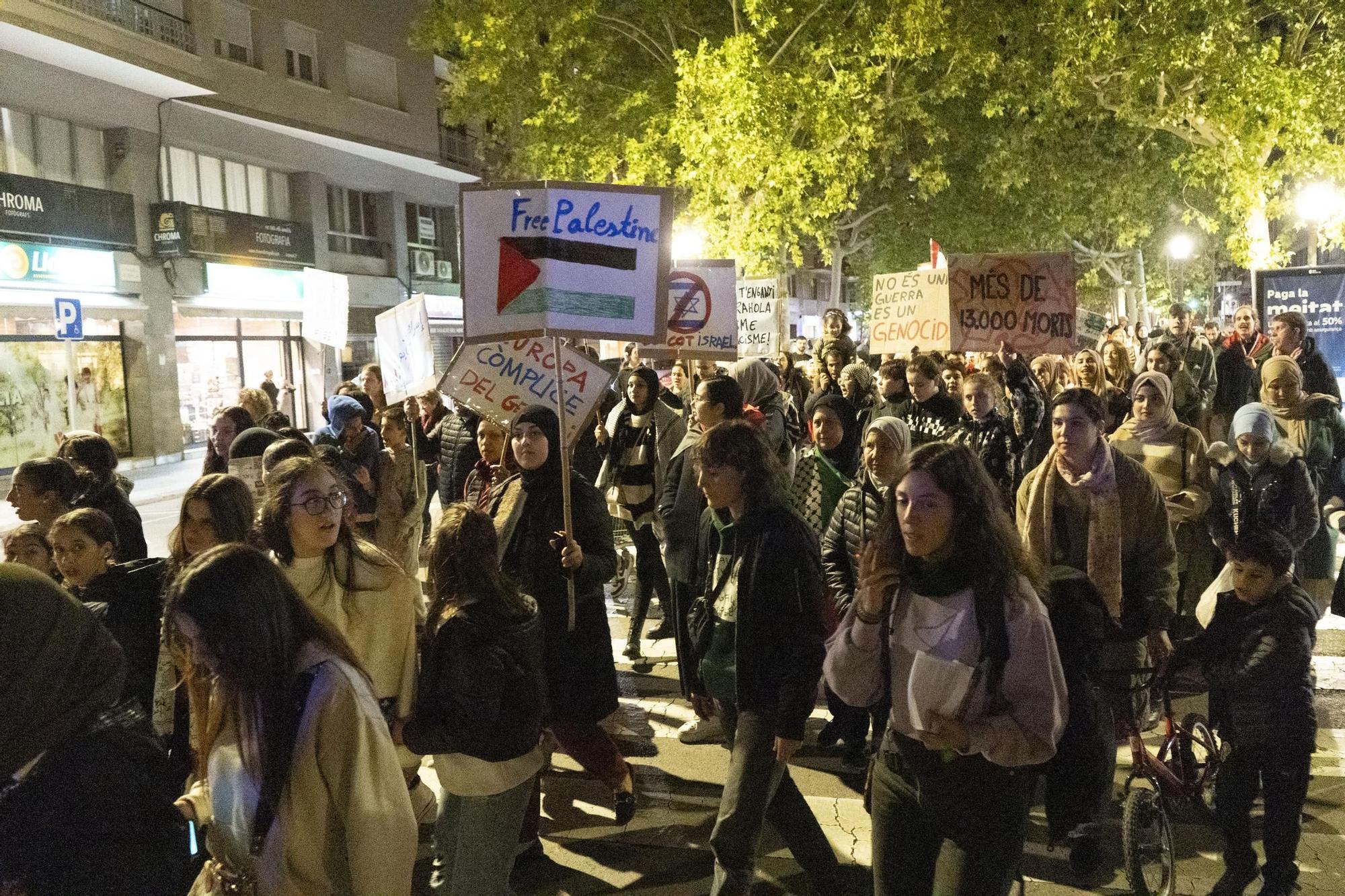 Les imatges de la manifestació a favor de Palestina a Manresa