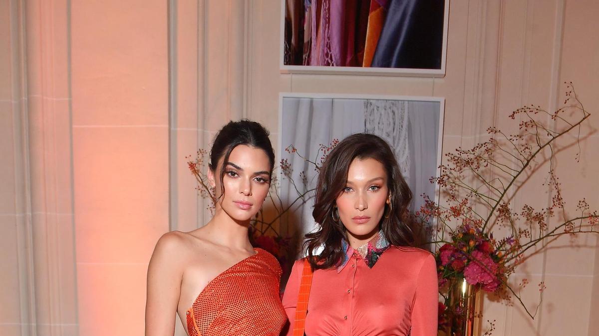 Kendall Jenner y Bella Hadid, parecidas en París