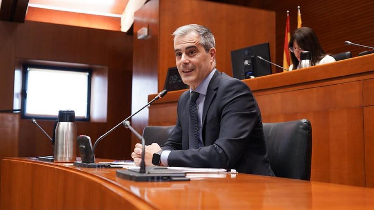 El director del CEEI, Javier Martínez Romero, ha presentado en las Cortes sus líneas de actuación