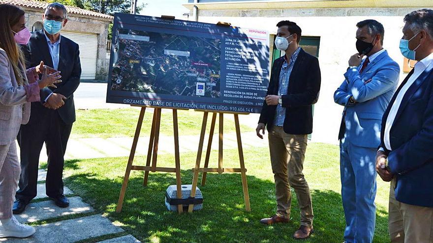 El patio del edificio sirvió para presentar la futura senda peatonal. |   // FDV