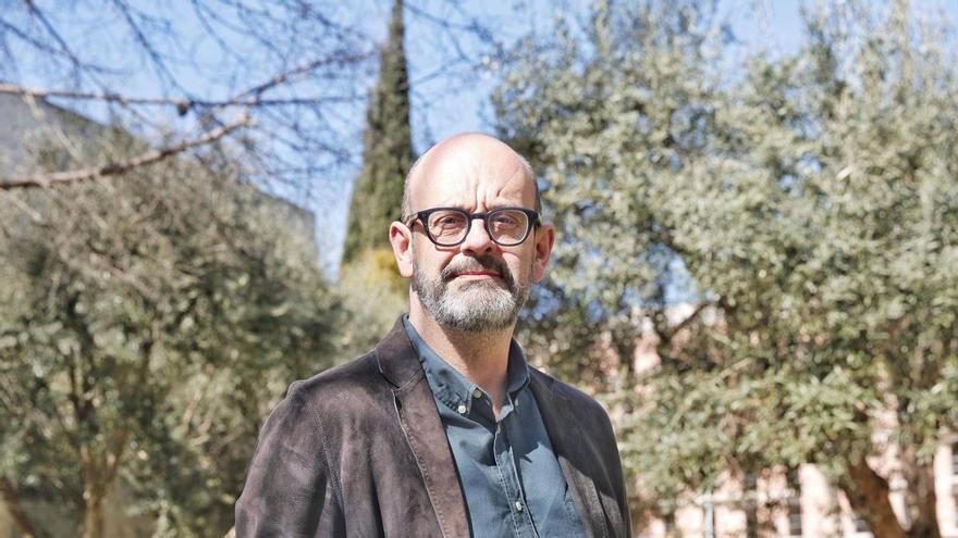 Sebastià Alzamora, Premio Nacional de Poesía: "La memoria histórica no es algo tan lejano"