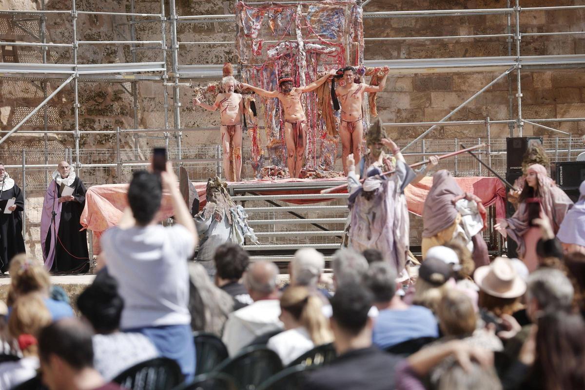 El Via Crucis de Llorenç Moyà en imágenes