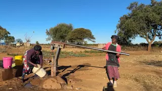 La crisis climática pone en jaque la vida heredada durante generaciones en Zimbabue