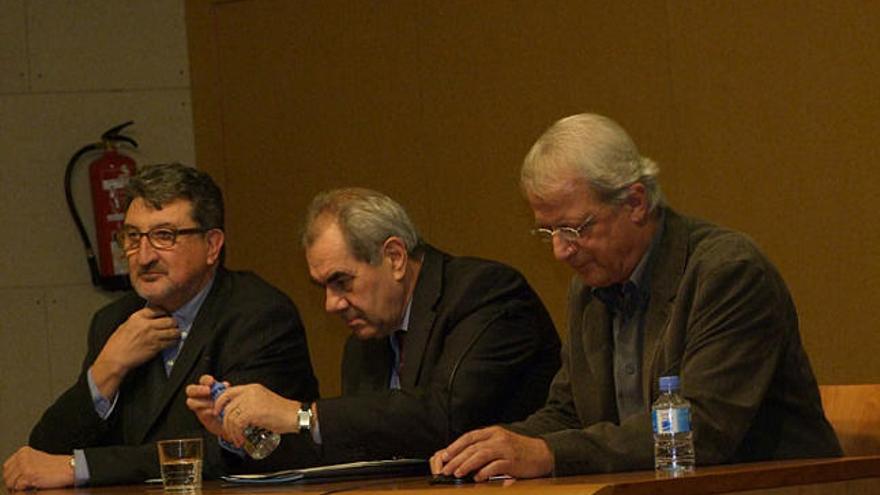 El conseller d&#039;Educació, Ernest Maragall, en la conferència d&#039;Olot.