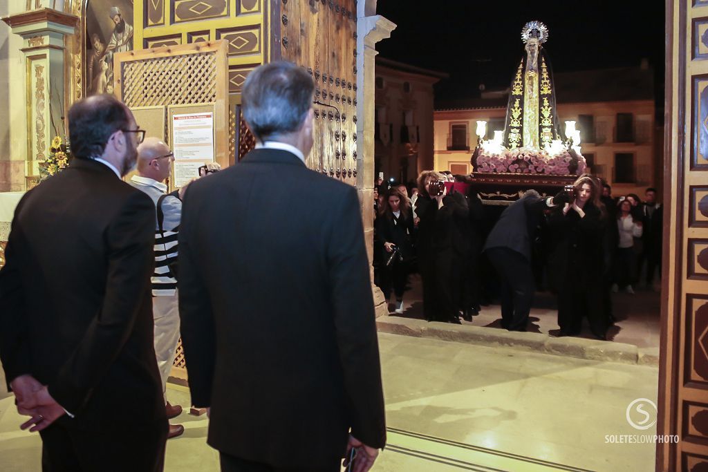 Procesión de la Virgen de la Soledad de la Hermandad de La Curia de Lorca, en imágenes